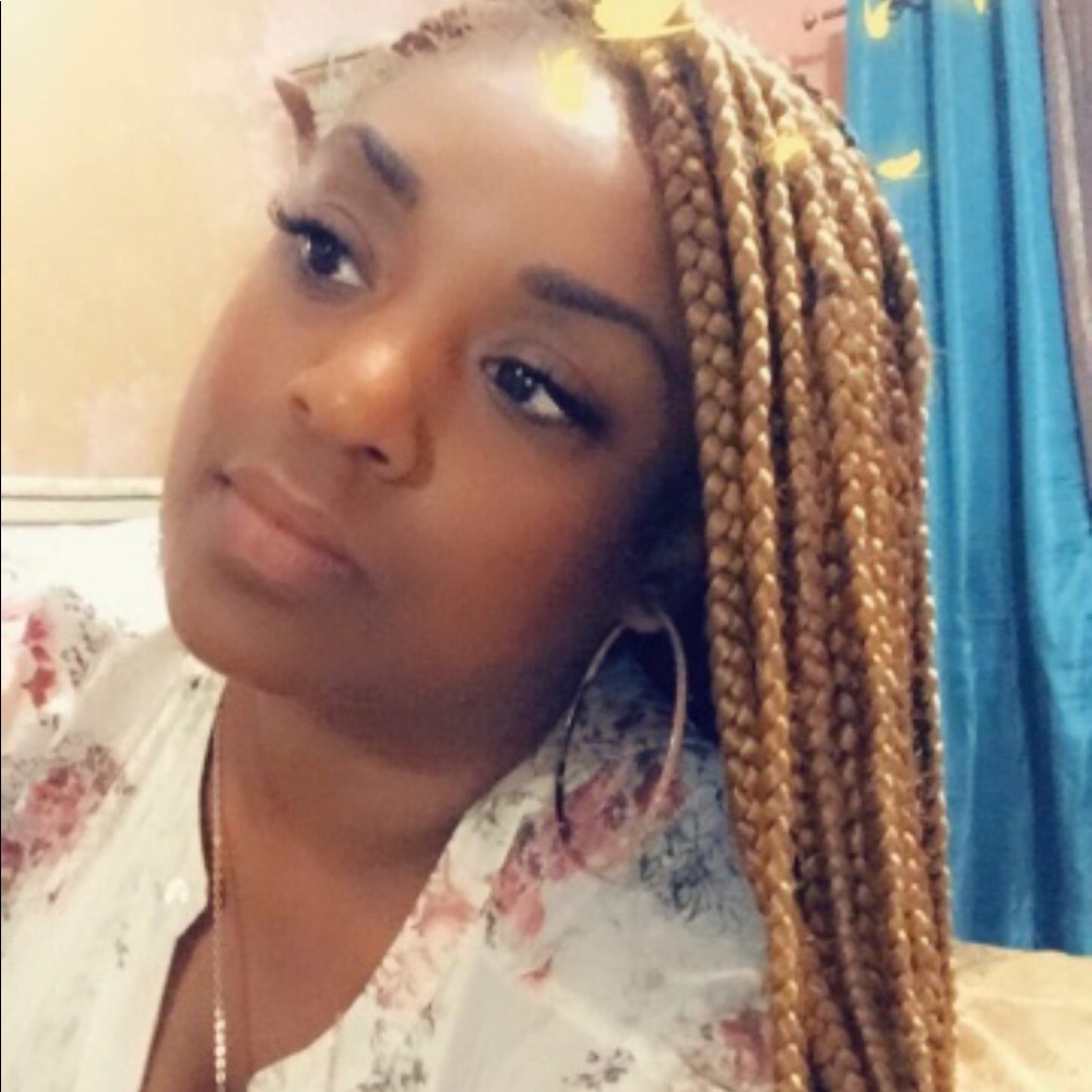 Meet your Posher, Vonda